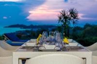 Villa BB4 con 3 Camere da Letto con Bagno Interno, Piscina a Sfioro Privata e Vista Mare