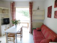 Appartement met Uitzicht op het Zwembad