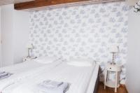 Chambre Familiale avec Salle de Bains Commune