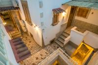 Apartment - Split Level