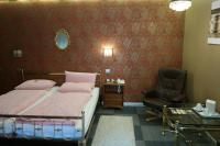 B&B Ratingen - Am Hallenbad Hotel garni - Bed and Breakfast Ratingen