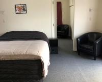 Large One-Bedroom Apartment