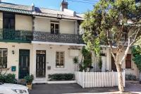 Pyrmont Self-Contained Terrace House (64 BUL) - Chambres d’hôtes Sydney