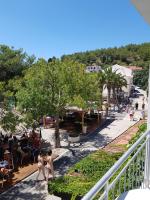 Beach Apartment with Sea View
