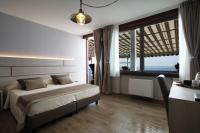 Double or Twin Room with Sea View