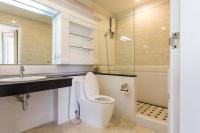 Single Room with Shared Bathroom