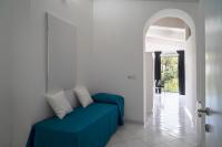 Camera Tripla Superior