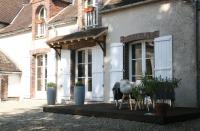 la cour d'eloyse - Bed and Breakfast La Chapelle-sur-Oreuse