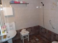 Chambre Double avec Salle de Bains Commune
