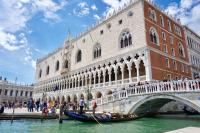 Veneziacentopercento Alle Ancore Apartment - B&B