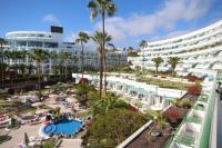 Luxury Apartments in first beach line with pool - Chambres d’hôtes