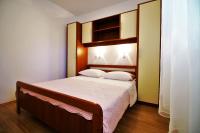Appartamento con 2 Camere da Letto e Vista Mare 