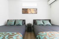 那覇空港まで10分#新築戸建#国際通りDFS近く#駐車場2台無料#Free Wifi#最大12名 - Chambres d’hôtes Naha