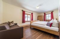 One-Bedroom Apartment with Balcony