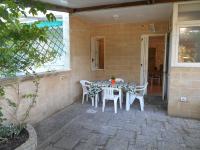 Bilocale con veranda giardino al mare in Baia Verde Gallipoli - B&B