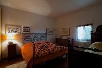 Großes Doppel-/Zweibettzimmer