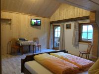 Doppelzimmer mit Balkon (2 Erwachsene + 1 Kind)