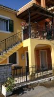 Alexandros House with private parcking - Ferienwohnung Vátos