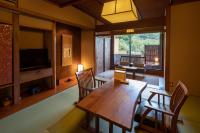 Japanese-Style Standard Twin Room with Open-Air Bath - Sawarabi