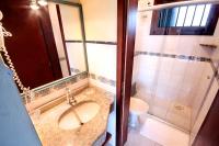 Deluxe Room (1 adult + 1 child)