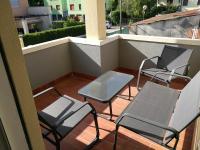 Single Room with Private Bathroom