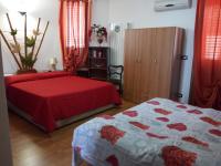 Doppelzimmer mit Zustellbett und eigenem Bad