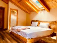 King Room with Balcony