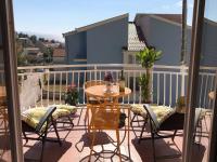 Appartamento con Terrazza e Vista Mare