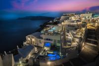 One Bedroom Cave House with Outdoor Hot Tub and Caldera View