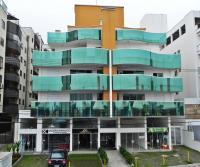 1056 - Apartamento para locação na praia de Bombinhas - B&B Bombinhas