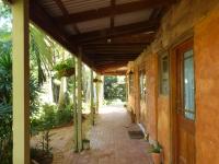 The Stables - Bed and Breakfast Cooroy