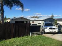 47 Hooper Ave, Pukekohe, sleeps 13 - B&B Pukekohe East