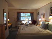 Standard Queen Room with Two Queen Beds