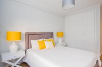 Superior One-Bedroom Apartment