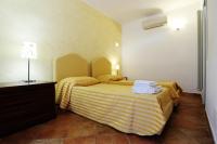 Twin Room with Shower