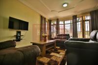 Hallmark Apartments -1 - Bed and Breakfast Accra