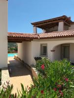 Apartment mit Poolblick