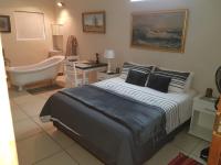 Tzaneen White House Lodge - Bed and Breakfast