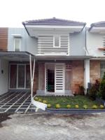 B&B Batu - Vila Monex - Bed and Breakfast Batu