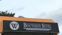 W boutique 10pax with family karaoke - Ferienwohnung