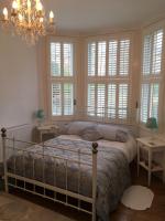 Raymonds - B&B Douglas