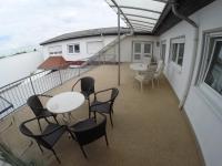 Appartamento con 3 Camere da Letto