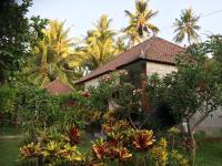 Bali Segara Lestari Oceanfront Villas - B&B