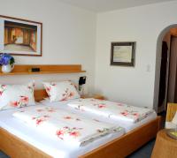 Doppelzimmer mit Balkon