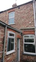 Entire 2-bedroom house with garden - B&B York