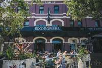 Six Degrees Motel - B&B