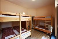 Chambre Triple avec Salle de Bains Privative