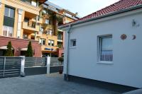 Wolf House Apartman - Bed and Breakfast Zalaegerszeg
