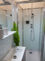 Chambre Familiale avec Douche