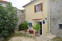 Apartment Hrasta - Bed and Breakfast